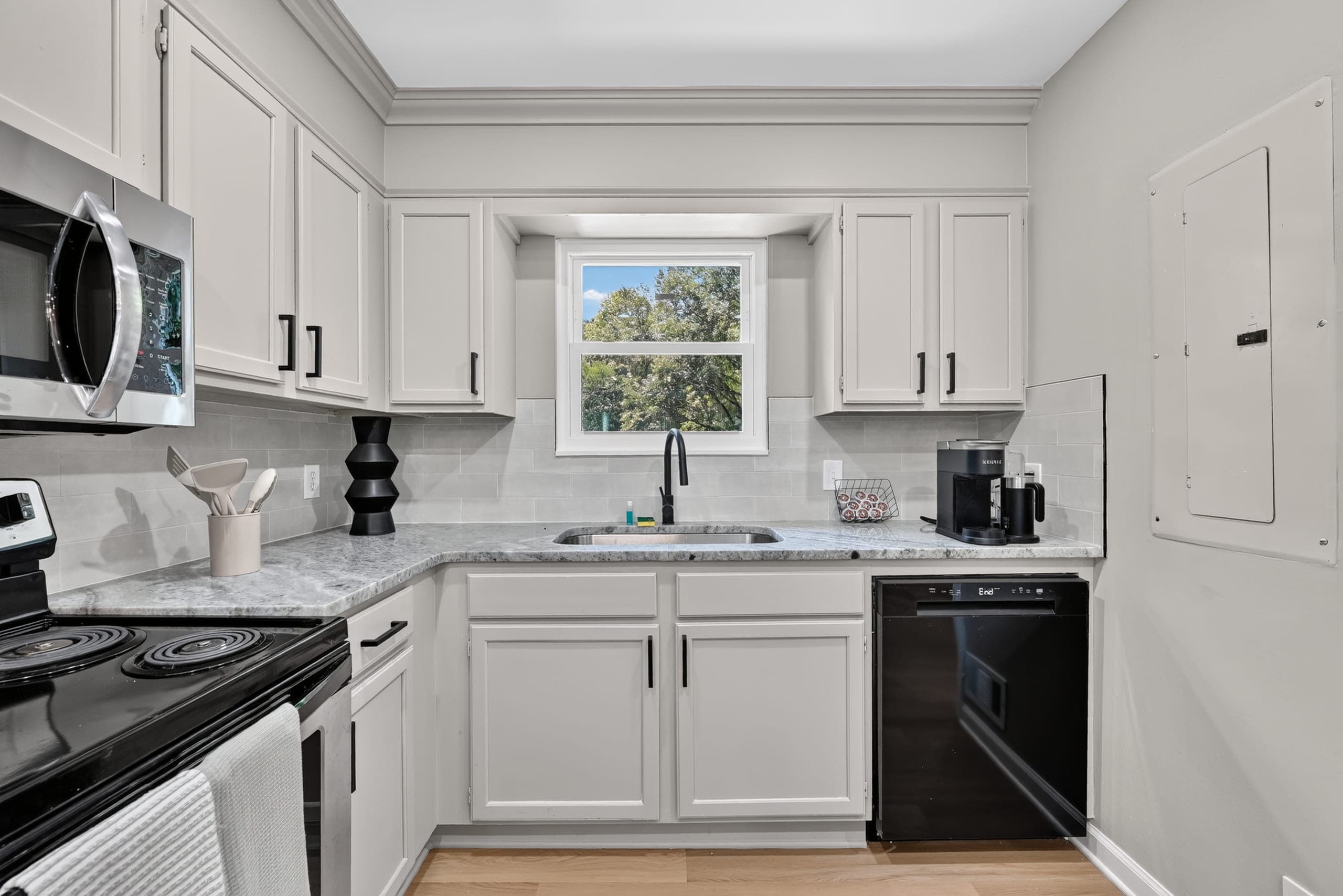 Keystris R3 Rentals property