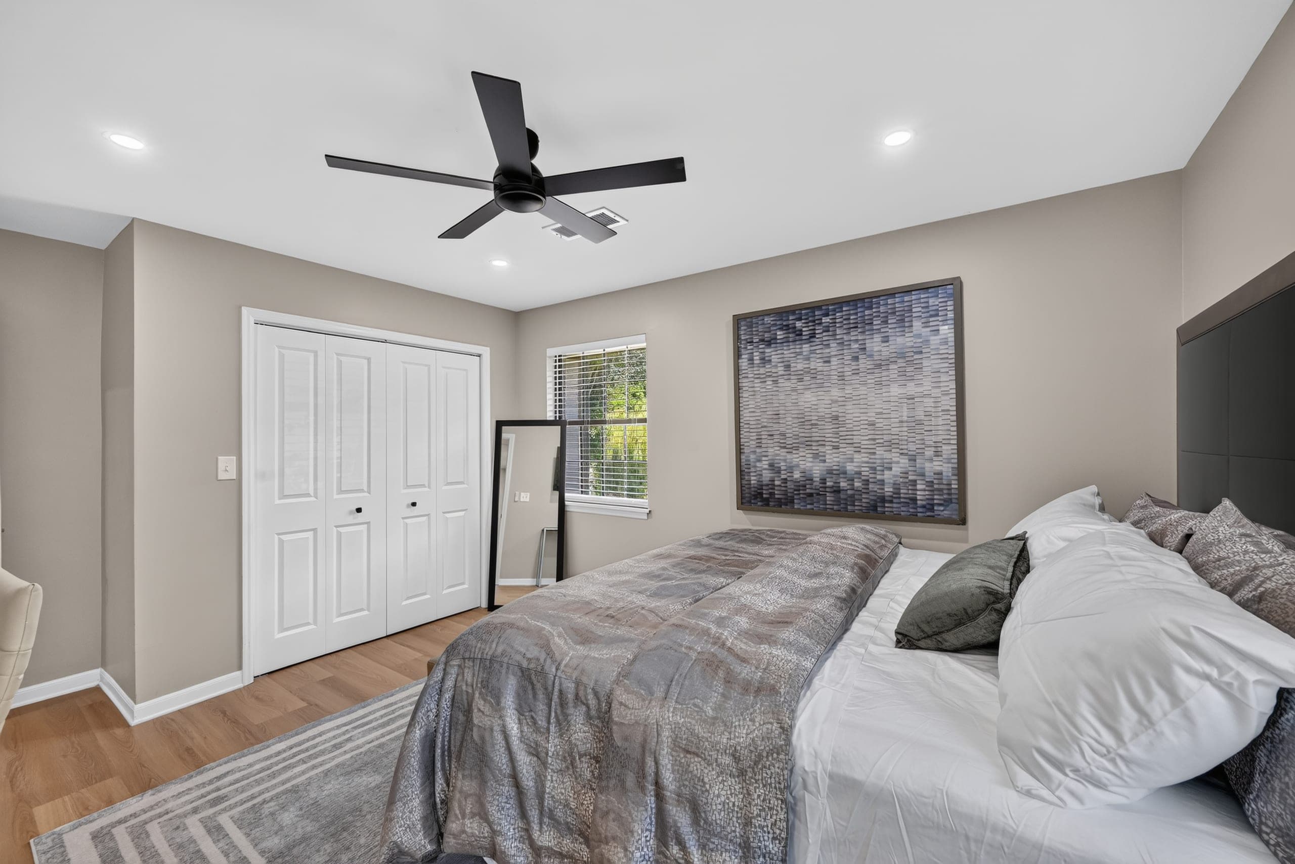 Keystris R3 Rentals property