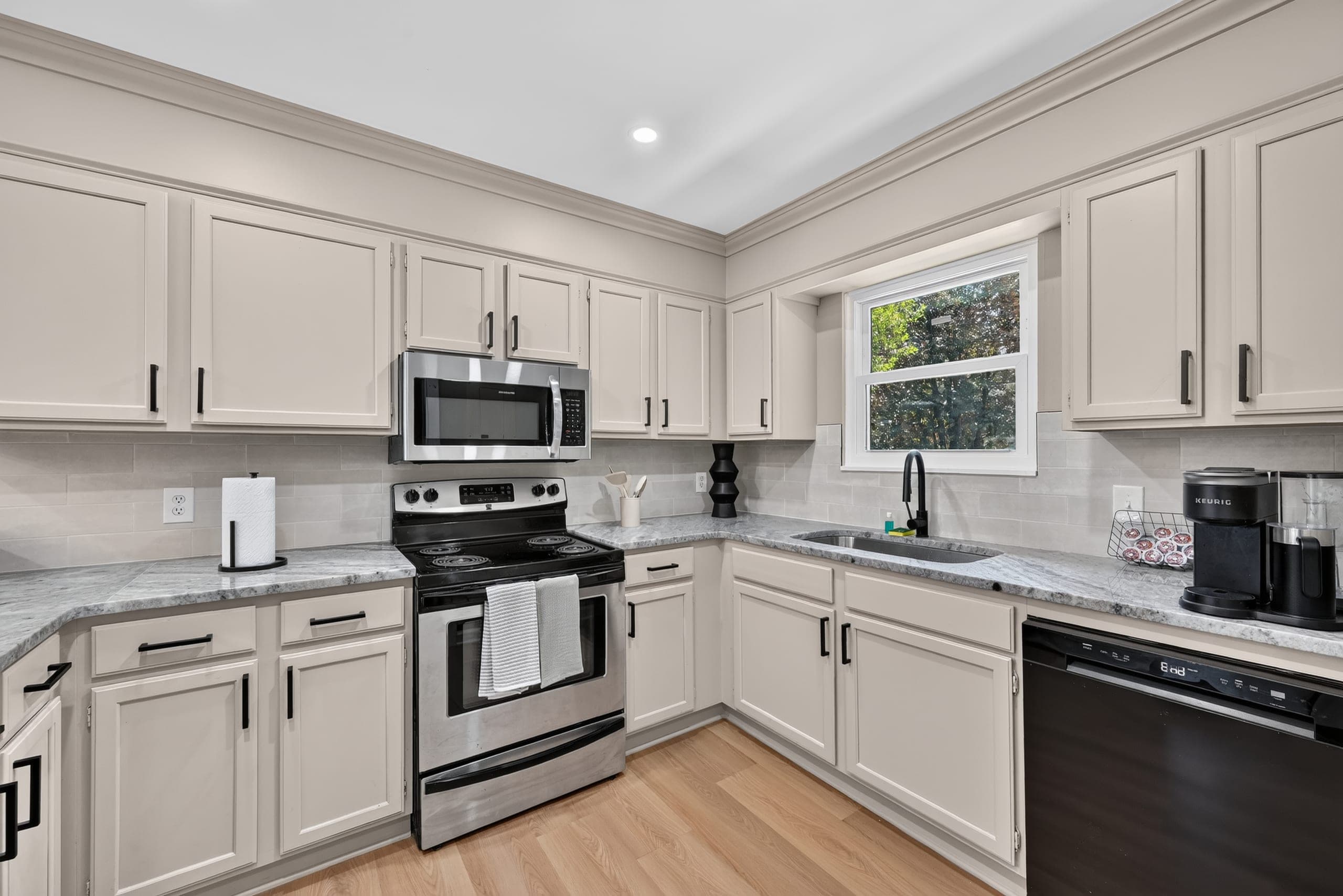 Keystris R3 Rentals property