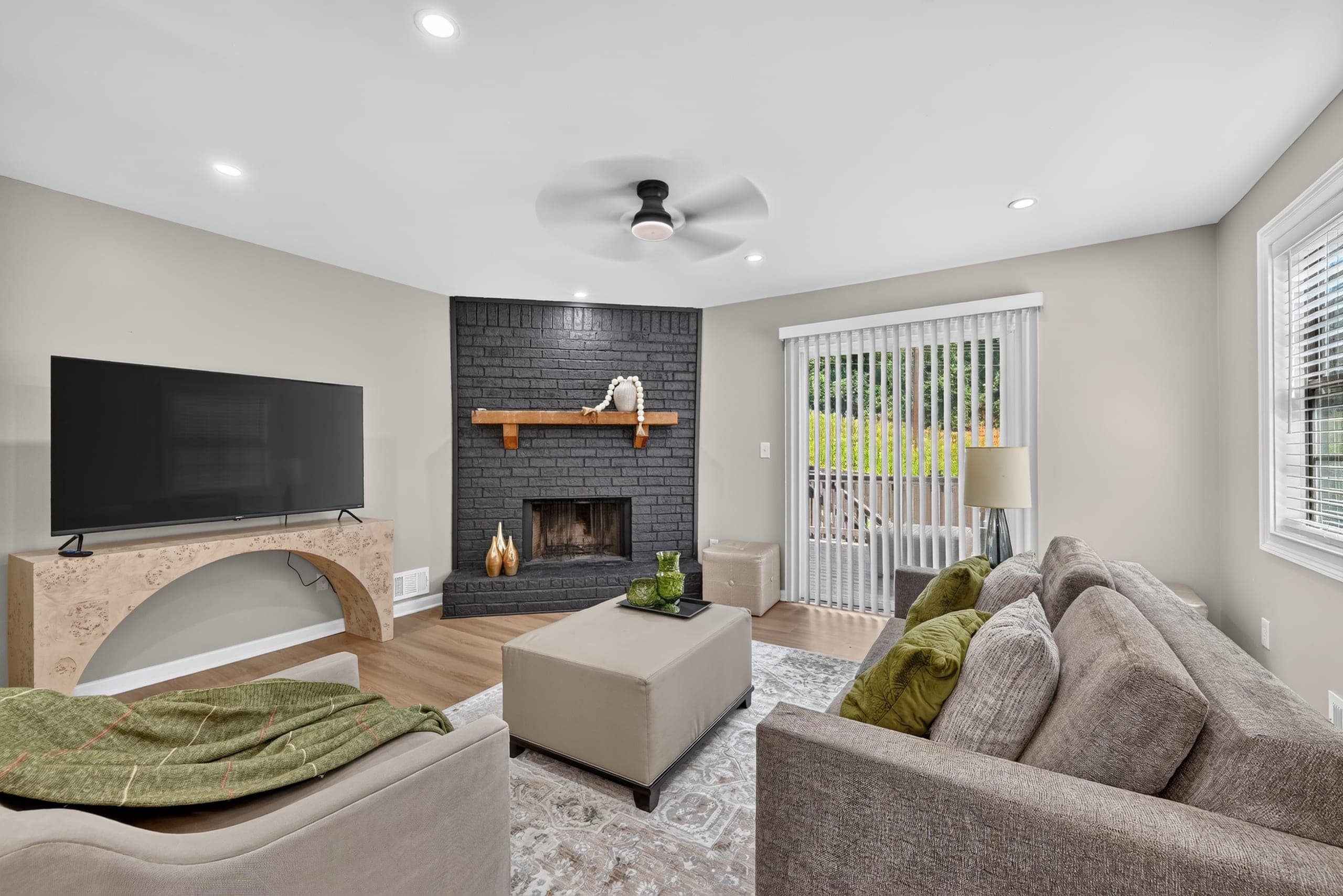 Keystris R3 Rentals property